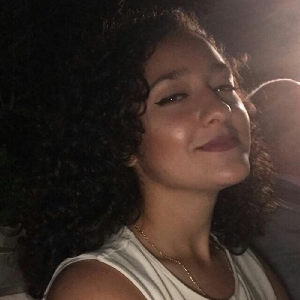 Meet your Posher, Stephanie